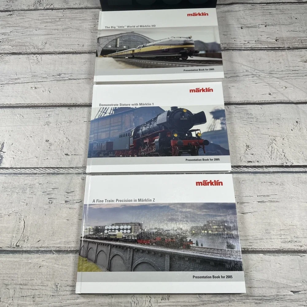Marklin Presentation Book For 2005 HO Z No. 1 Scale, 3 Hardcover Books in Sleeve
